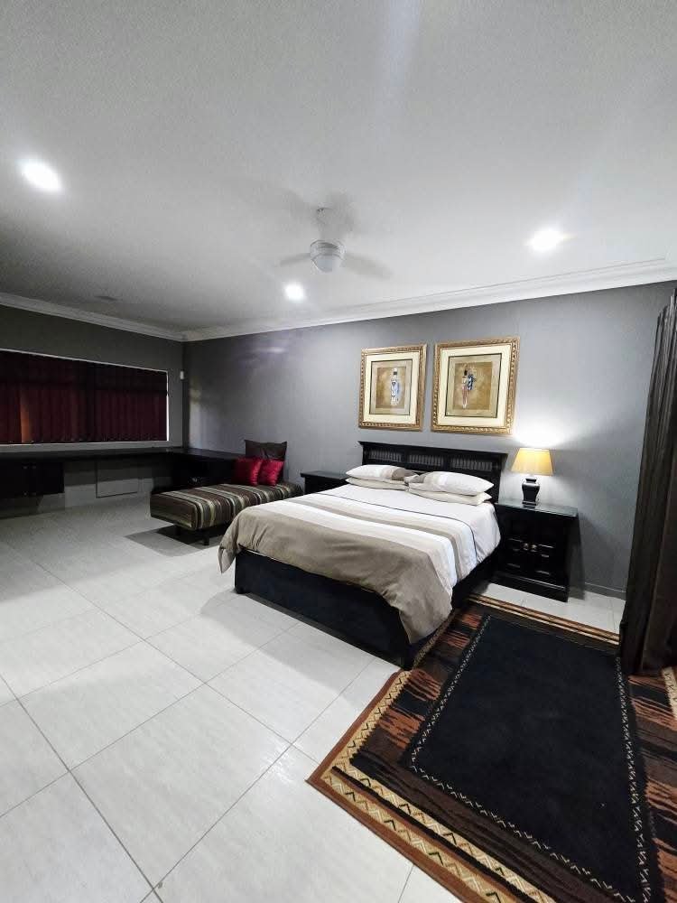 5 Bedroom Property for Sale in Irene Park North West